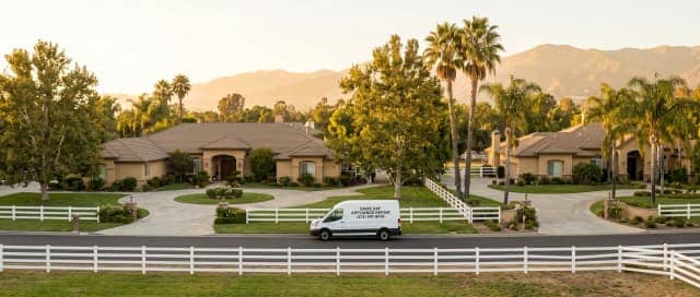Appliance repair technician in Villa Park, CA kitchen
